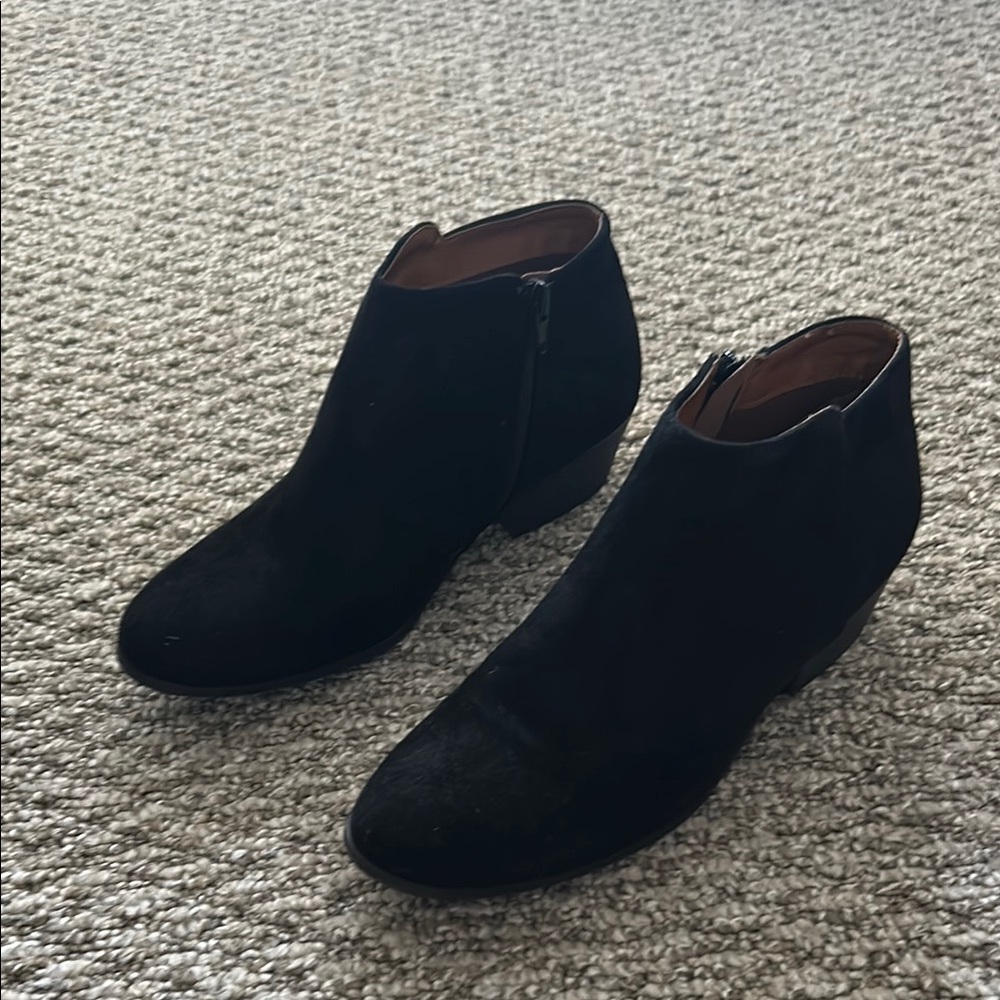 Black Ankle Boots Worn Once.
